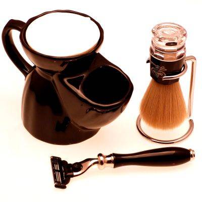 Black Pottery Shaving mug, Mach 3 razor, Synthetic shaving brush and chrome dripstand