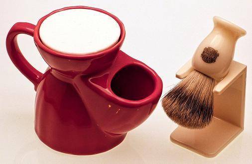 Red mug and white brush gift set