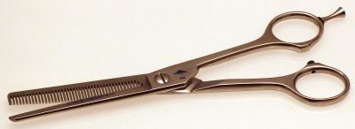 Diamond Silk Fine, single-serrated thinning scissors
