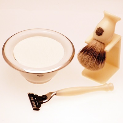 Muhle white porcelain shaving bowl, badger shaving brush with stand and razor premium package