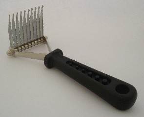 94001 de-matting rake