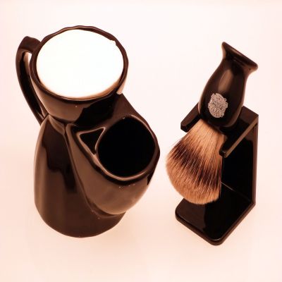 Black shaving mug and brush gift set