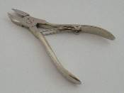 Small nail nipper - 4"