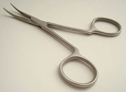 1918_Curved_forceps,_without_lock_-_5_.jpg