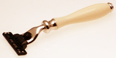 2102-Progress-Vulfix-Mannin-E-Mach-3-Razor-Ivory.jpg
