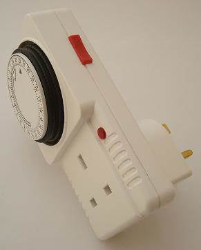 4808_Plug-in_time_switch_for_regulating_operating_hours_of_Kennel_and_Cattery_Heaters_.jpg